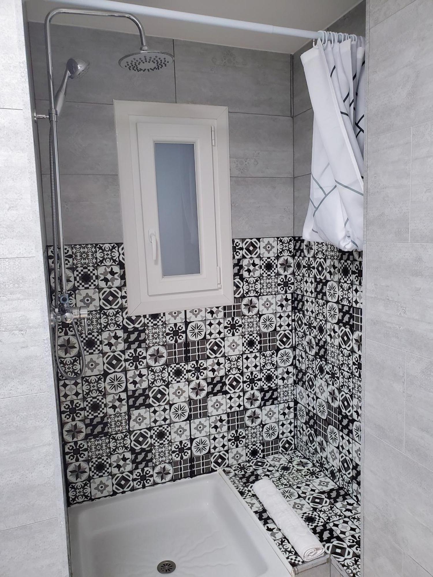 Apartamento Centrico Con Patio Privado Таррагона Экстерьер фото